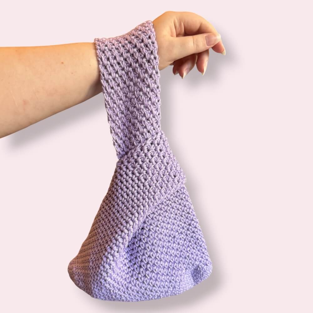 Lilac Japanese Knot Bag | Handmade Crochet Wristbag